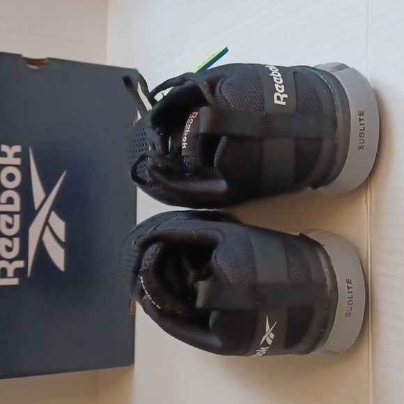 NIB Work Shoes - Reebok - Size 3W (Men) - Picture 7 of 12